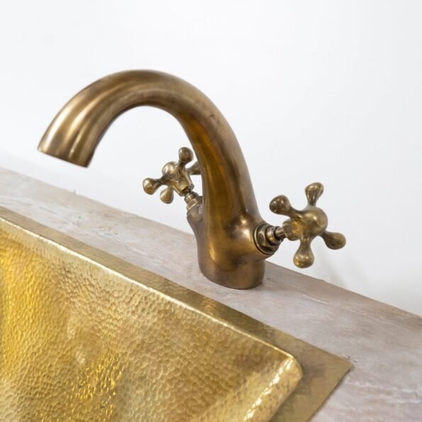 Oil Rubbed vanity faucet - Image 6