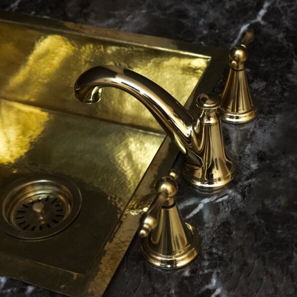 Unlacquered Brass 3 Holes Bathroom Faucet - Image 3