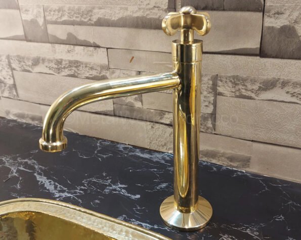 Solid brass vertical single handle sink faucet - handmade bathroom faucet - Image 4