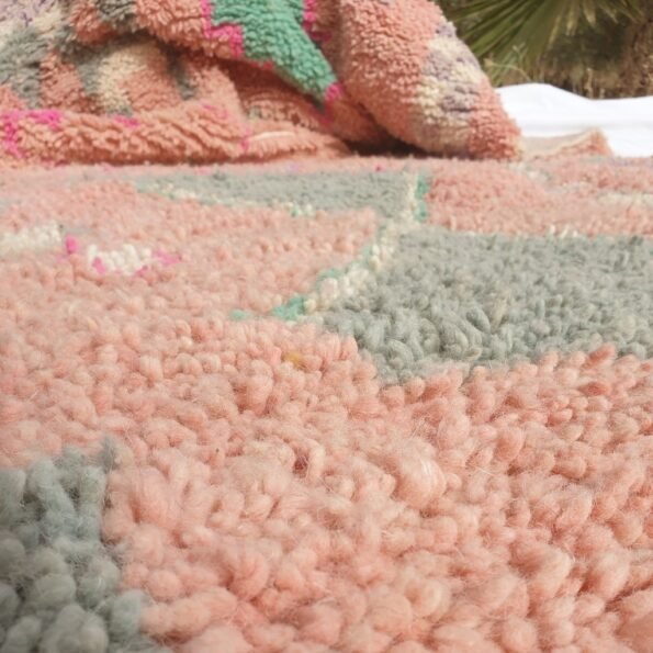 AGOUMI | 8x5 Ft | 2,5x1,6 m | Moroccan VINTAGE STYLE Colorful Rug | 100% wool handmade - Image 6