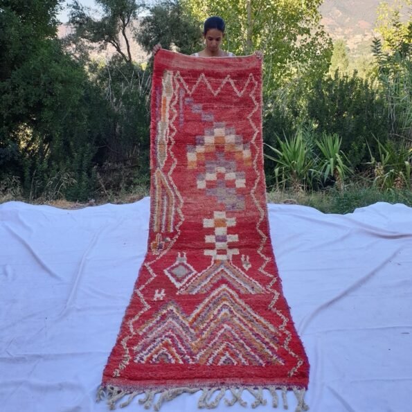 AWRAY Runner | 9'5x2'8 Ft | 2,90x0,85 m | Moroccan Colorful Rug | 100% wool handmade