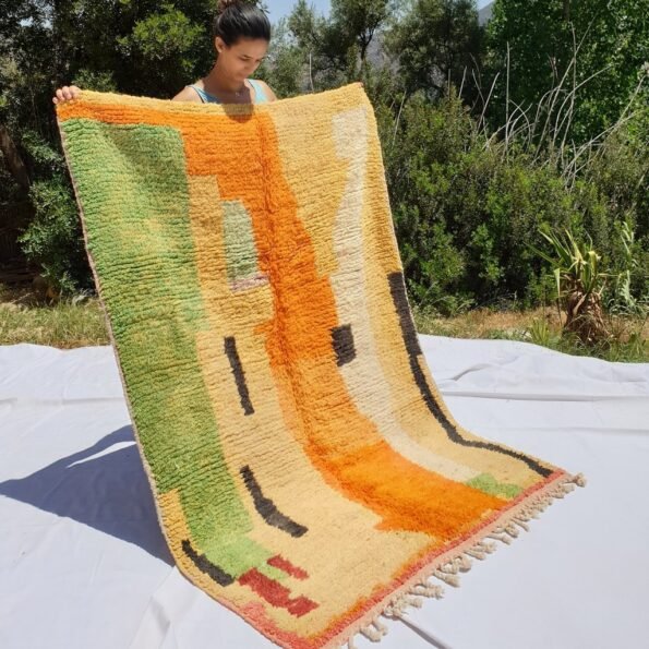 HNIDA | 6'5x4'4 Ft | 200x130 cm | Moroccan Colorful Rug | 100% wool handmade