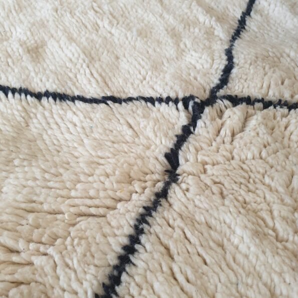 LACY | 10x7'4 Ft | 3,06x2,27 m | Moroccan Beni Mrirt Rug | 100% wool handmade - Image 5