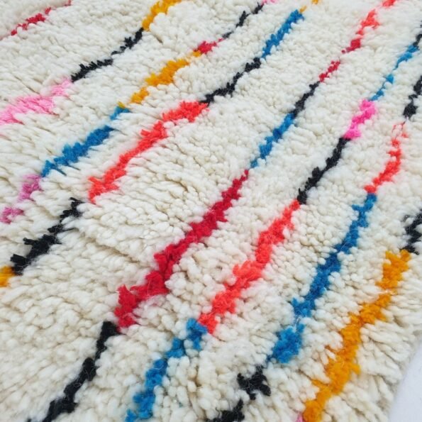 Moroccan White Rug Azilal | LATOKA | 8'3x4'6 Ft | 2,53x1,40 m | 100% wool handmade - Image 4