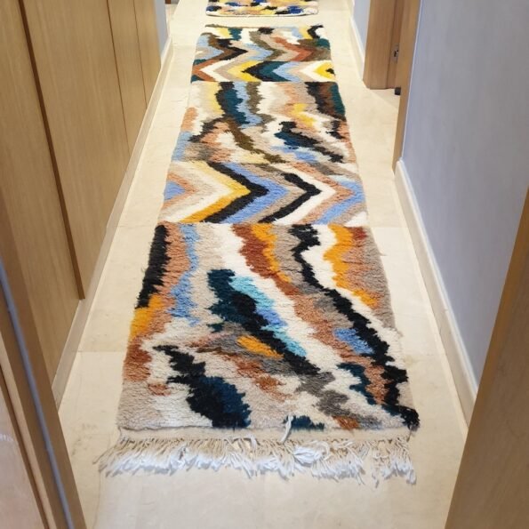 ROWE | 9'8 x 2'6 Ft | 3x0,8 m | Moroccan Beni Ourain Runner | 100% wool handmade