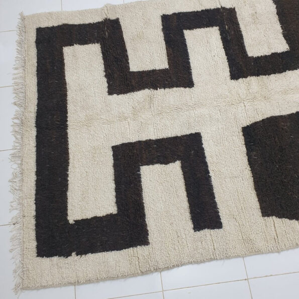 SIMIDIVIA | 8'9x5,3 Ft | 2,7x1,6 m | Moroccan Beniourain Rug | 100% wool handmade - Image 6