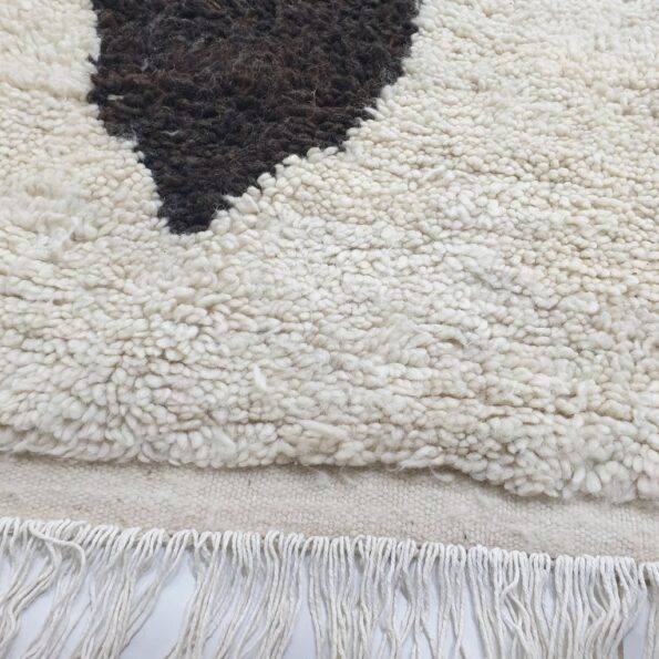 SIMIDIVIA | 8'9x5,3 Ft | 2,7x1,6 m | Moroccan Beniourain Rug | 100% wool handmade - Image 8