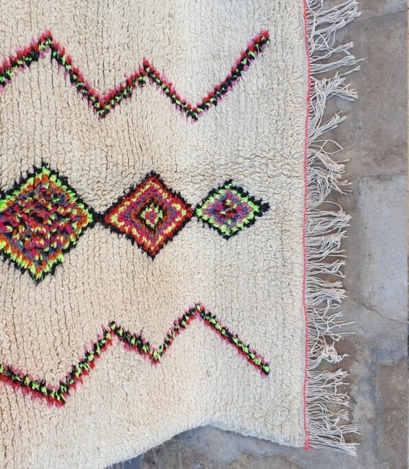 TAGWITT | Azilal Rug | 100% wool handmade in Morocco - Image 2