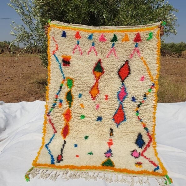 White Azilal Moroccan Rug | Vintage Moroccan Rug | Vintage Berber Rug | Moroccan Area Rug | Authentic Handmade Moroccan Wool Rug | 4'8x3'3 ft