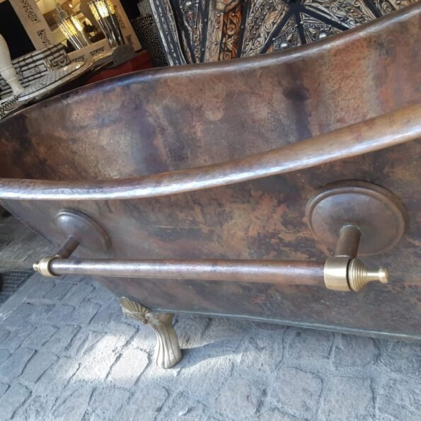 Antique copper bathtub - Image 3