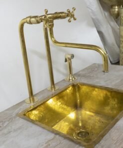 The Downward Spout Long Legs Kitchen Faucet with sprayer