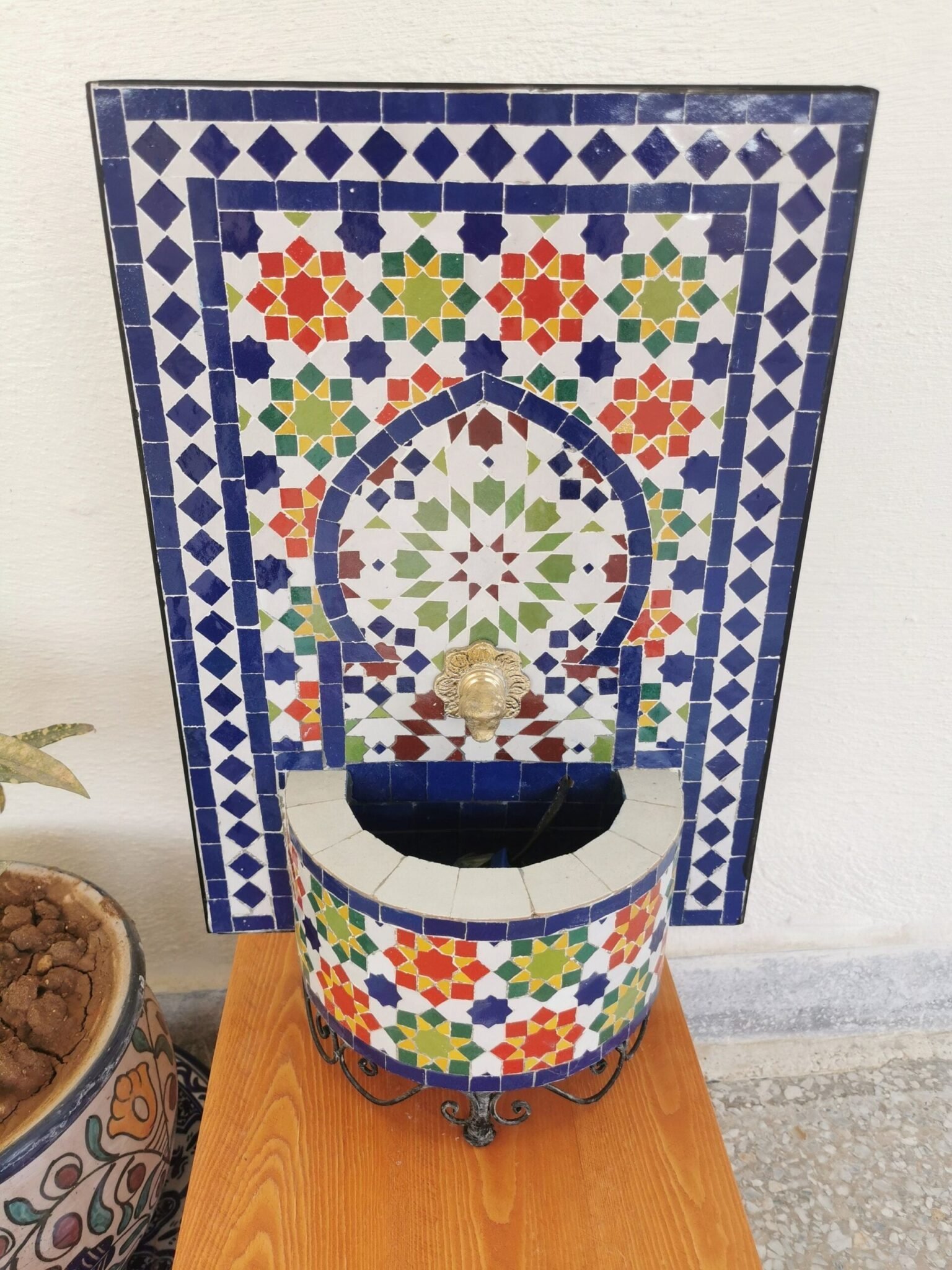CUSTOMIZABLE Garden Patio Rustic Outdoor Wall Water Fountain - Outdoor Indoor Mid Century Fountain - Handmade Fountain
