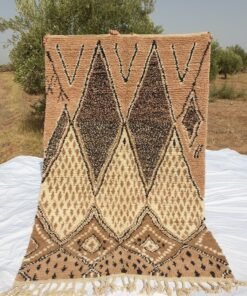 Moroccan Rug Boujaad Bedroom & living room carpet | NAGRA | 8'5x5'2 Ft | 2,58x1,57 m | 100% wool handmade