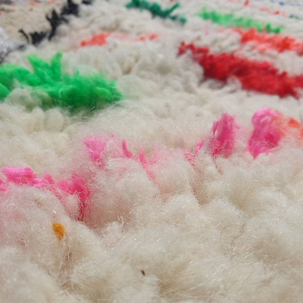 white-azilal-moroccan-rug-vintage-moroccan-rug-vintage-berber-rug-moroccan-area-rug-authentic-handmade-moroccan-wool-rug-48x33-ft-398310