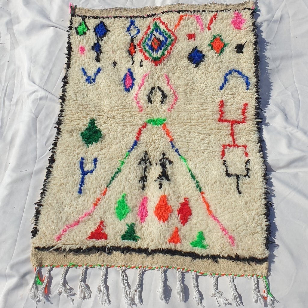 white-azilal-moroccan-rug-vintage-moroccan-rug-vintage-berber-rug-moroccan-area-rug-authentic-handmade-moroccan-wool-rug-48x33-ft-519828