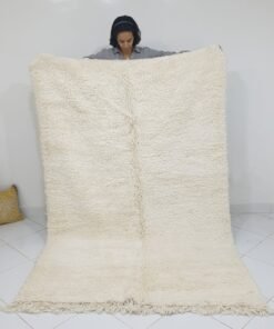 YAMAI | 7'9x5,2 Ft | 2,4x1,6 m | Moroccan Beniourain Rug | 100% wool handmade